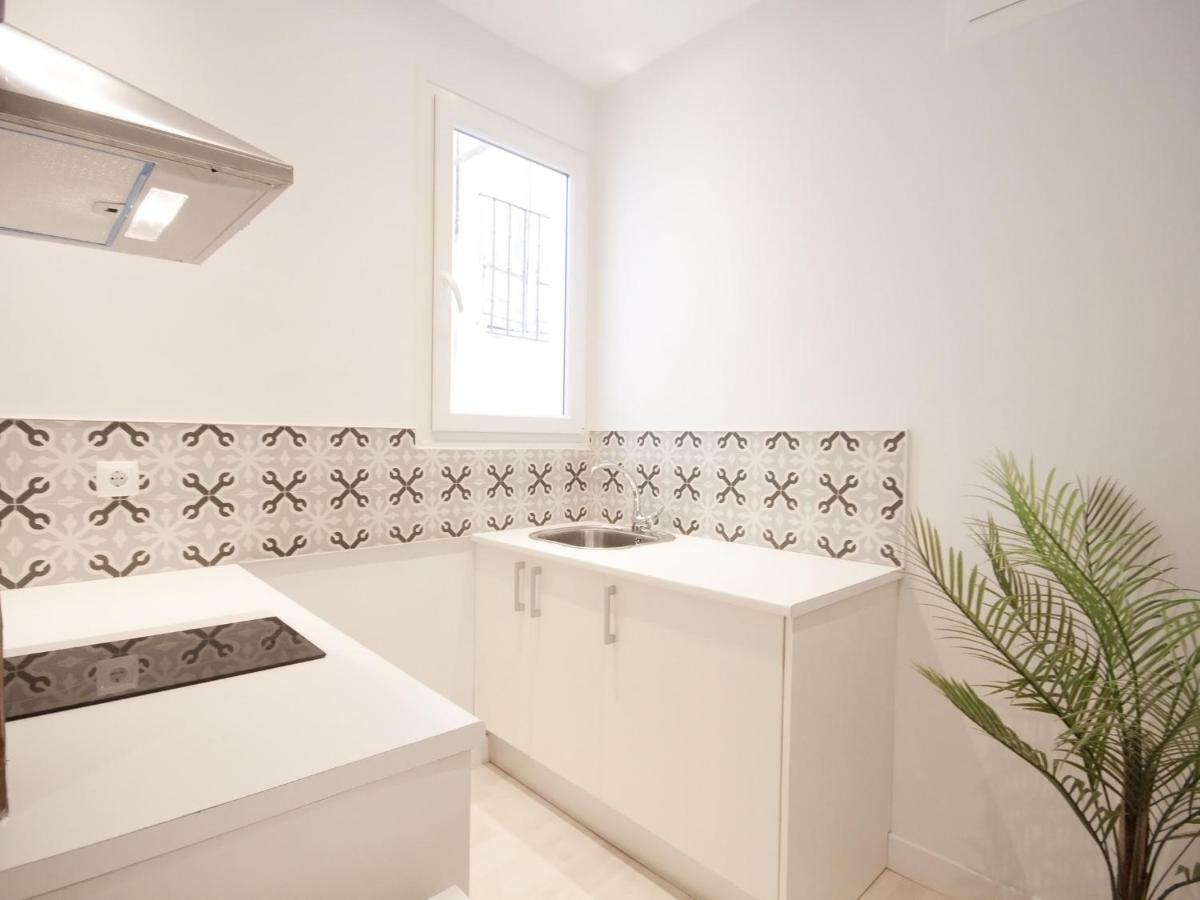 Apartamento Con Encanto En Opera 마드리드 외부 사진